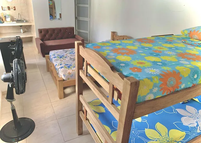 Hostal La Flora