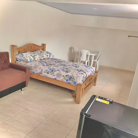 La Flora Guest house